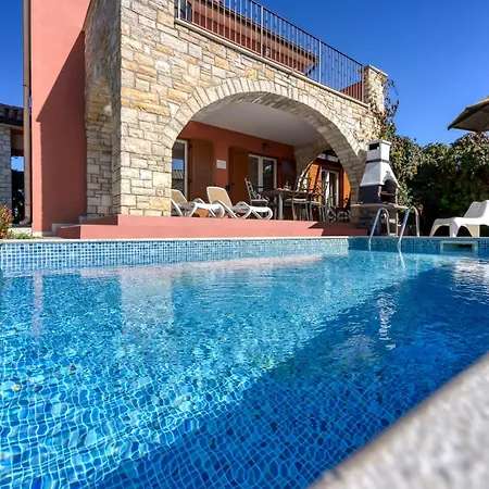 Lumare Aura - Pool, Garden, Bbq Vila *