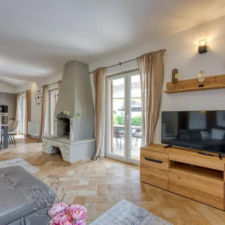 Kontesici 12 Villa *